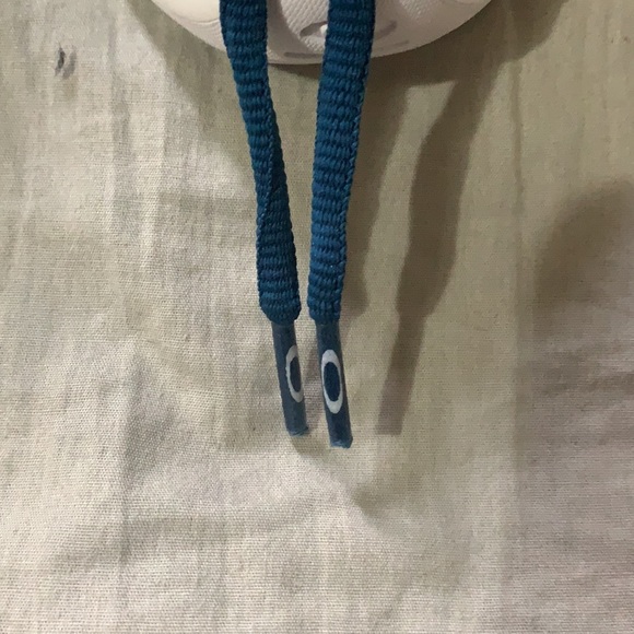 🚨SOLD🚨on eBay 🌲 Oakley 🌲EVzero Size 12 - Picture 6 of 6